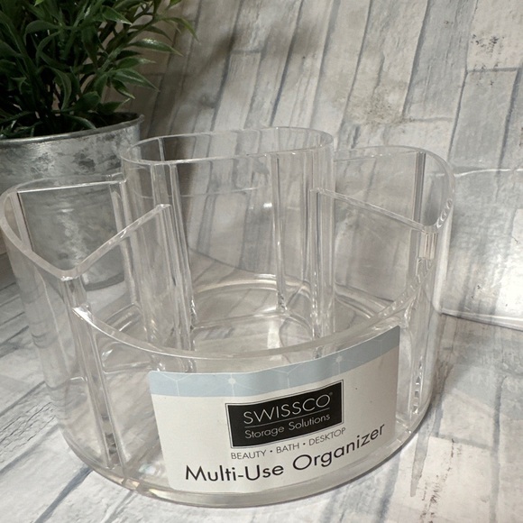 7 Compartment Round Acrylic Vanity/Desk Organizer - Picture 5 of 5